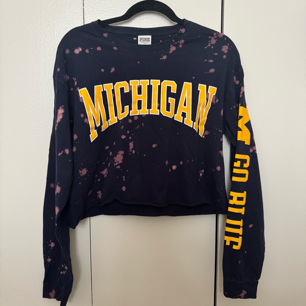 University of Michigan cropped long sleeve tee